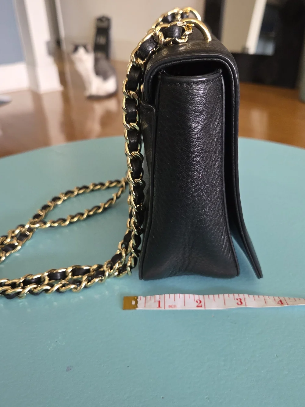Tory Burch Black Pebbled Leather Chain Shoulder Bag - Picture 6 of 7